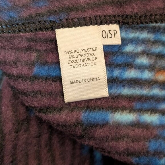 Cuddl Duds Colourful Fleecewear Blanket Poncho - Picture 9 of 9